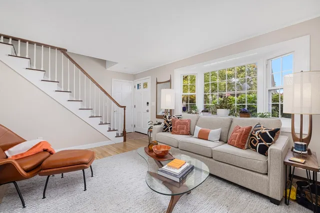 $3,250 | 42 Fairmount Street, New Bedford, MA 02740