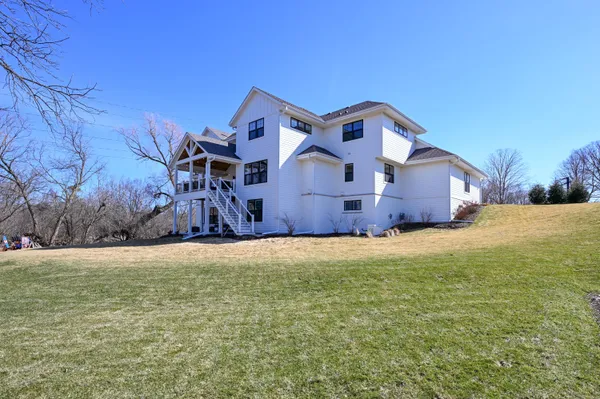 $1,575,000 | 6850 West River Birch Drive, Mequon, WI 53092