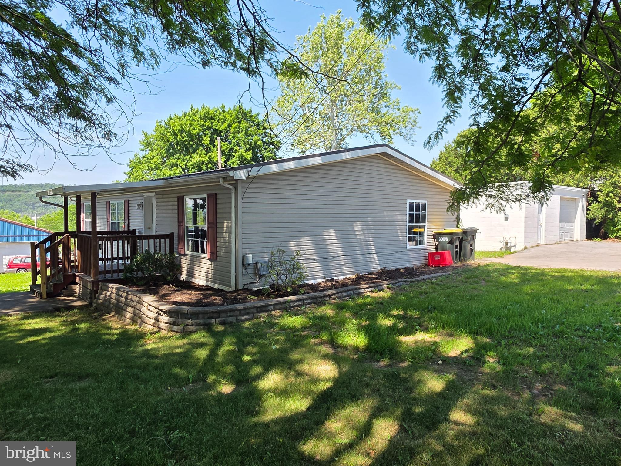 146 North Reamstown Road Stevens, PA 17578 - Photo 18 of 23