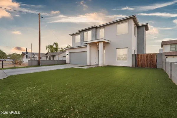 $925,000 | 2820 North 29th Street, Phoenix, AZ 85008
