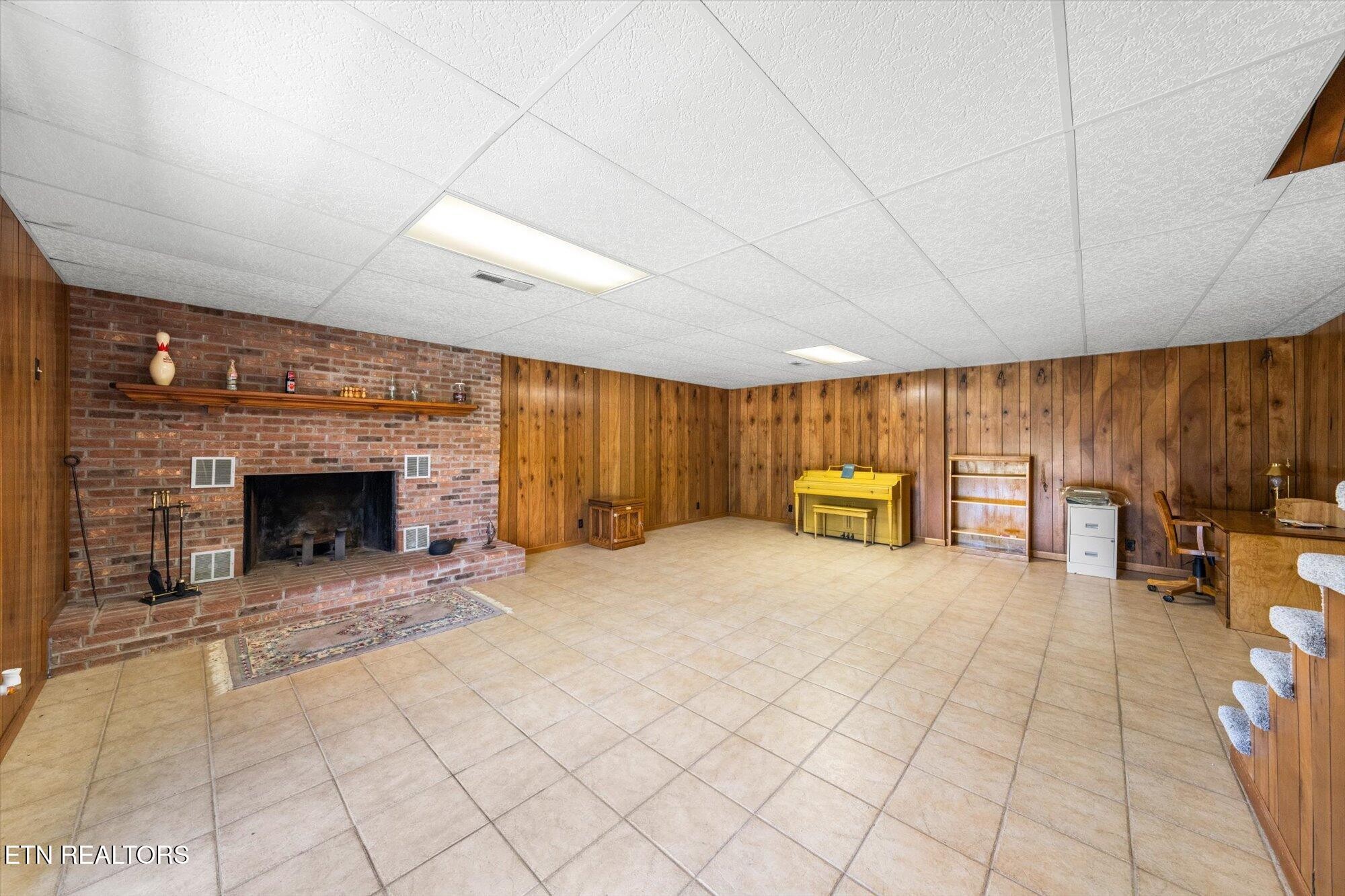 925 Lake Smoky Road Sevierville, TN 37876 - Photo 19 of 31 Gallery Image 19