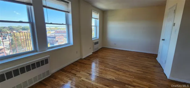 $169,000 | 222-89 Braddock Avenue, Unit 6D | Bellerose