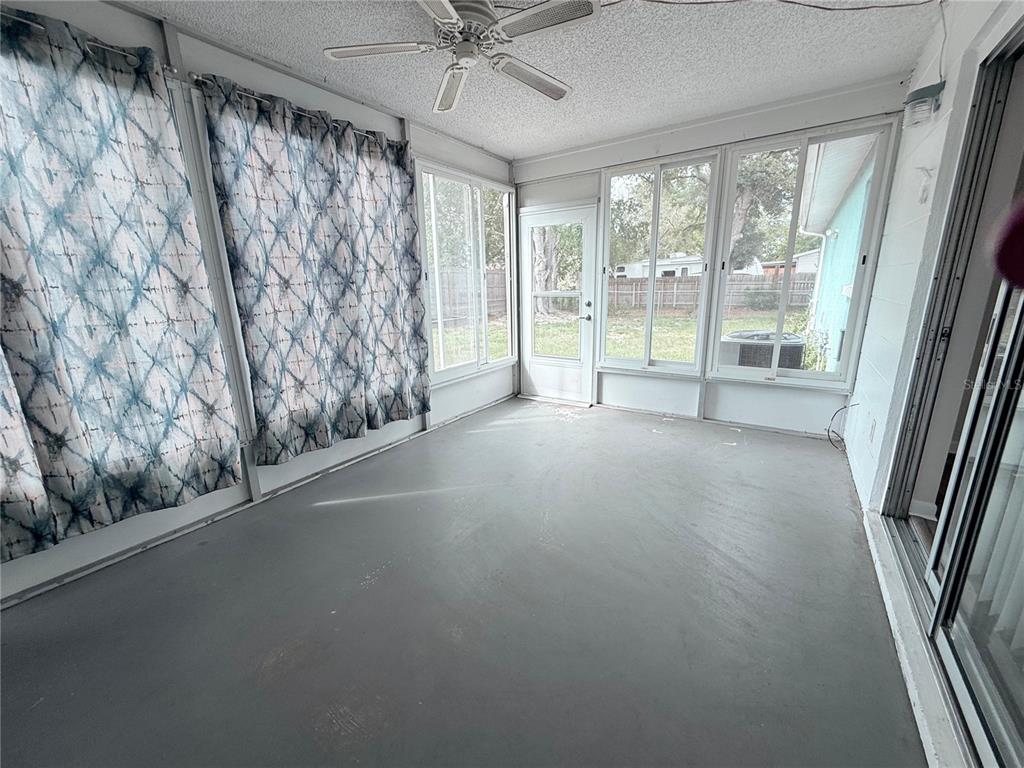 9129 Sewell Lane Spring Hill, FL 34608 - Photo 16 of 51