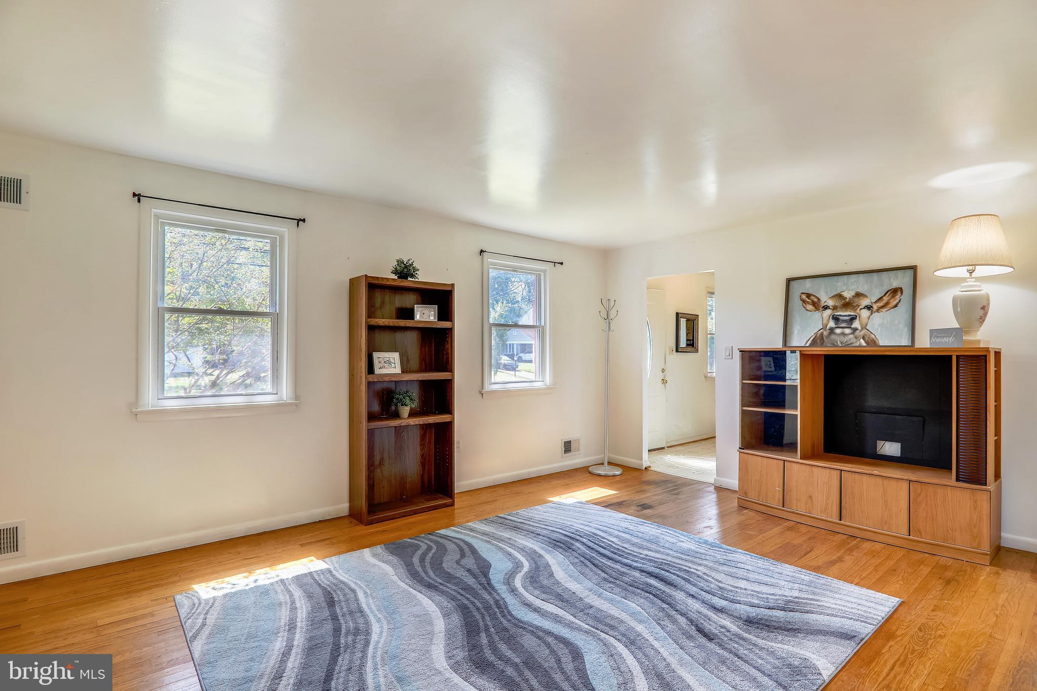 16108 Kent Road Laurel, MD 20707 - Photo 7 of 54 LIGHT-FILLED INVITING LIVING ROOM