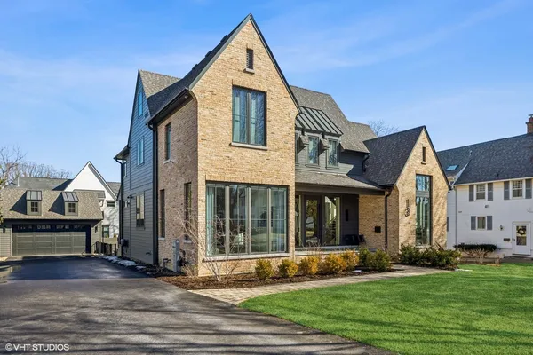 $3,995,000 | 13 South Elm Street, Hinsdale, IL 60521