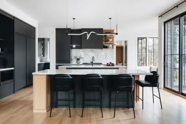 $3,995,000 | 13 South Elm Street, Hinsdale, IL 60521