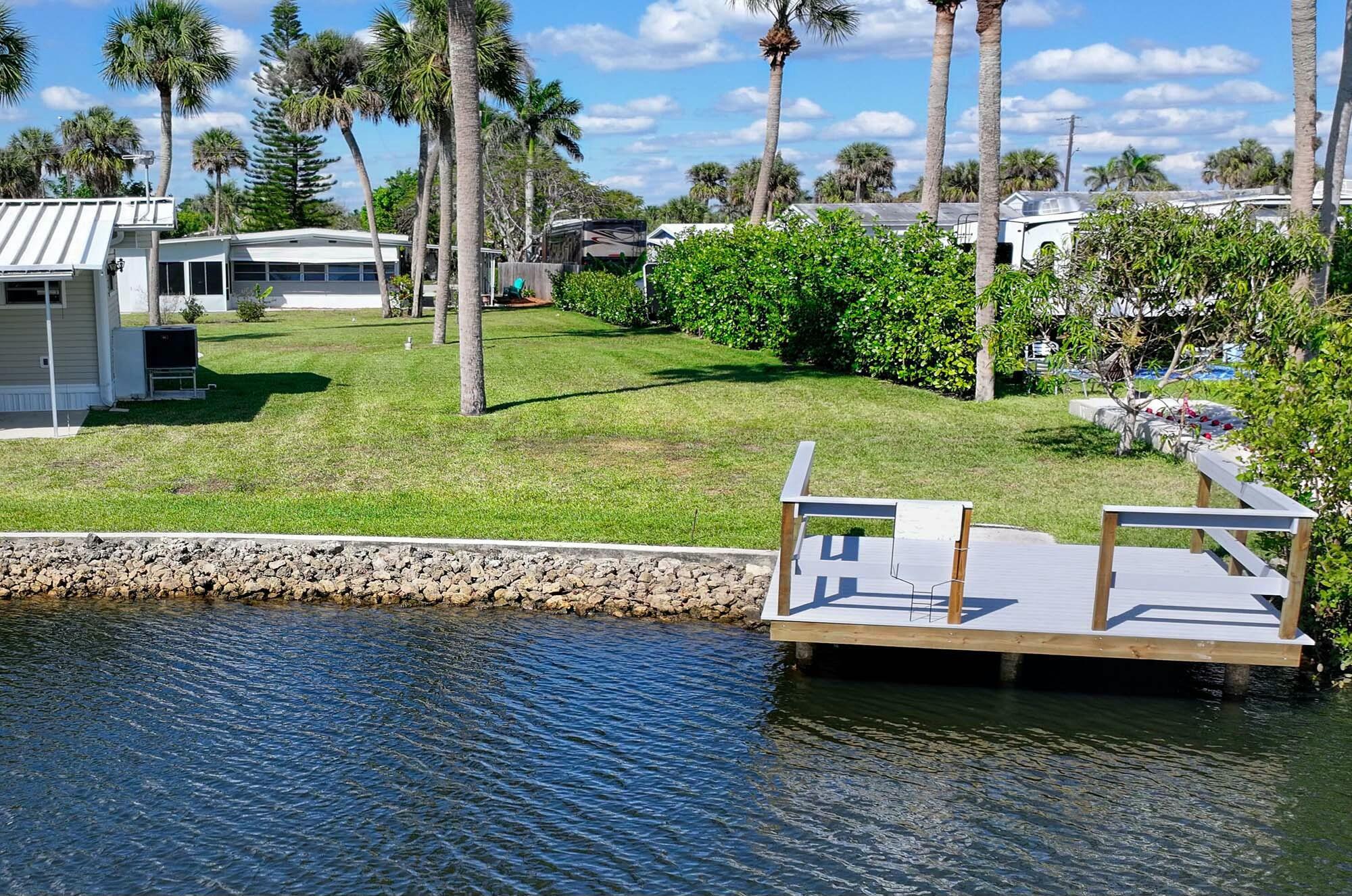 18 Henderson Naples, FL 34114 - Photo 20 of 33 tempImagePCzmNL