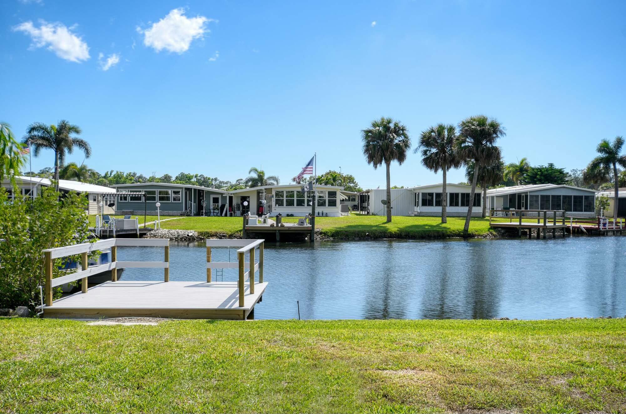 18 Henderson Naples, FL 34114 - Photo 27 of 33 tempImageDdnZfw