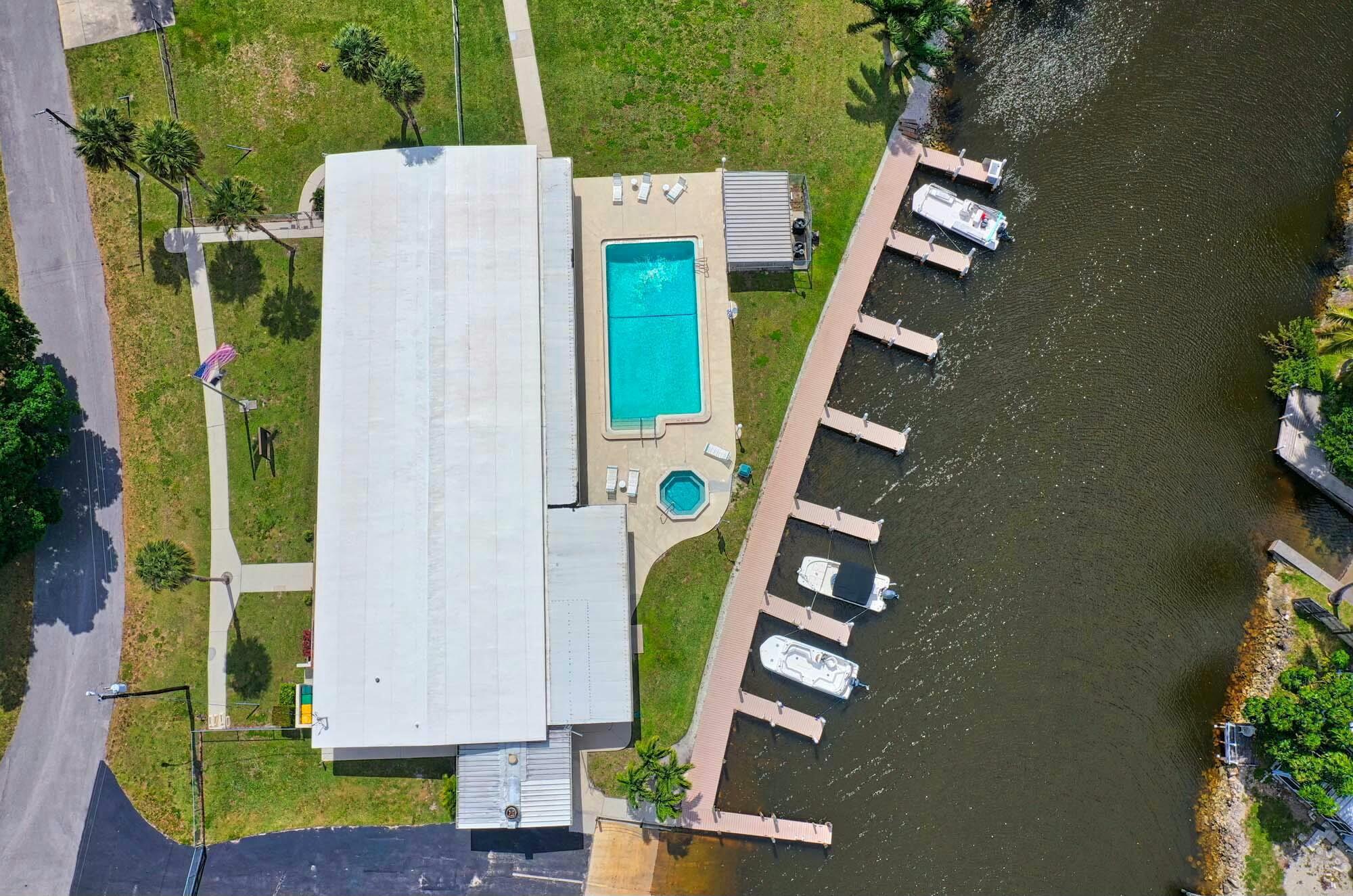 18 Henderson Naples, FL 34114 - Photo 33 of 33 tempImageIqgjwt