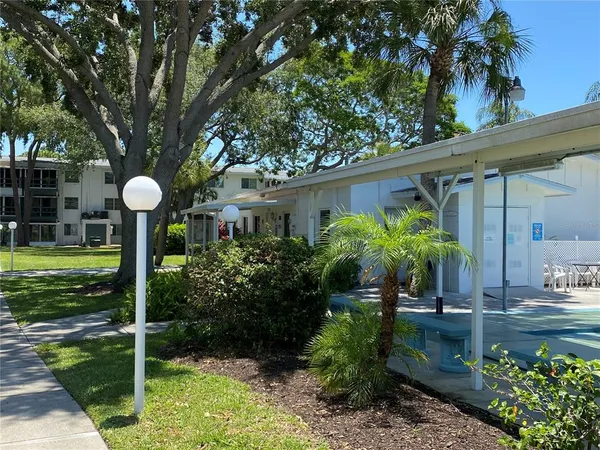 $1,000 | 1825 Flamingo Boulevard, Unit O26, Bradenton, FL 34207