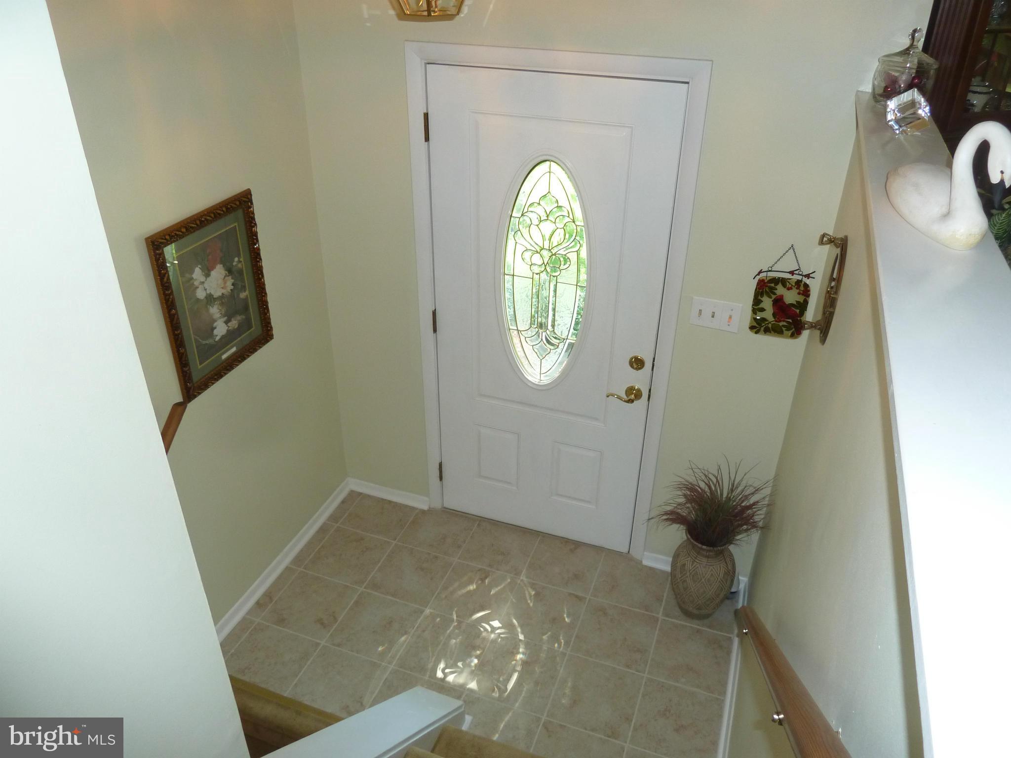 197 Hickory Point Road Pasadena, MD 21122 - Photo 2 of 26 Entrance