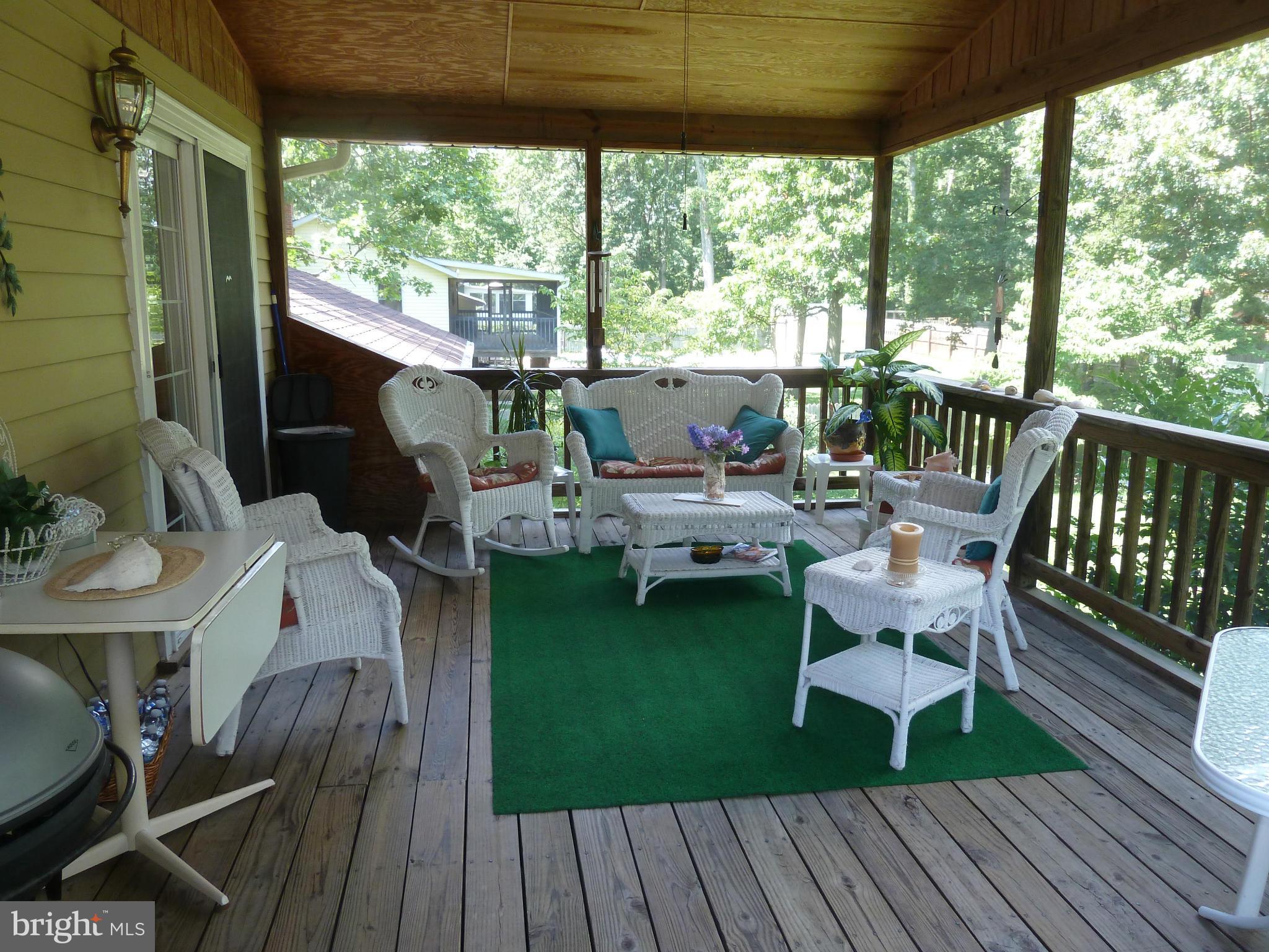 197 Hickory Point Road Pasadena, MD 21122 - Photo 19 of 26 Screened Porch