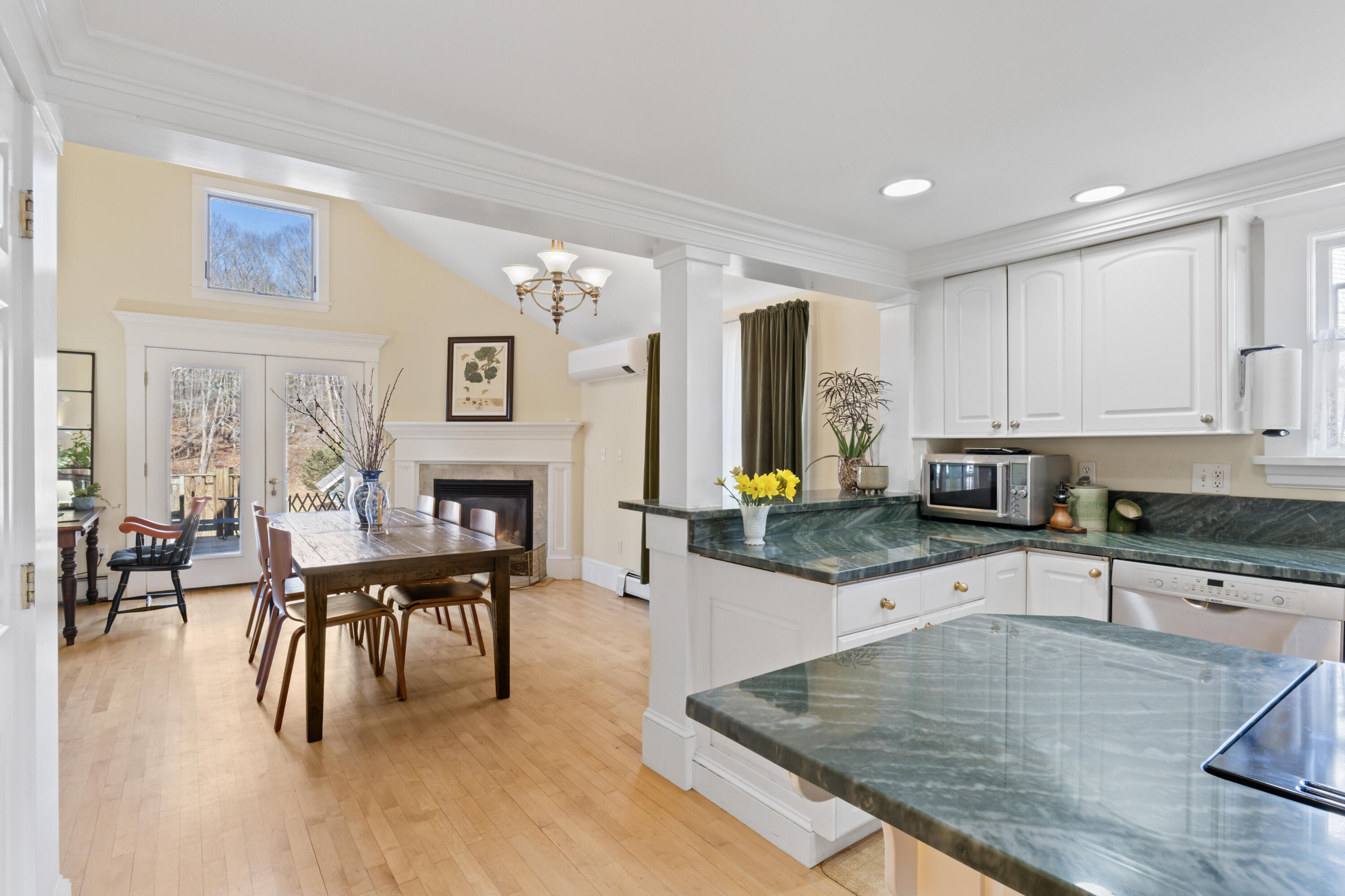 155 Pepperrell Road Kittery, ME 03905 - Photo 16 of 89 155 Pepperrell Rd