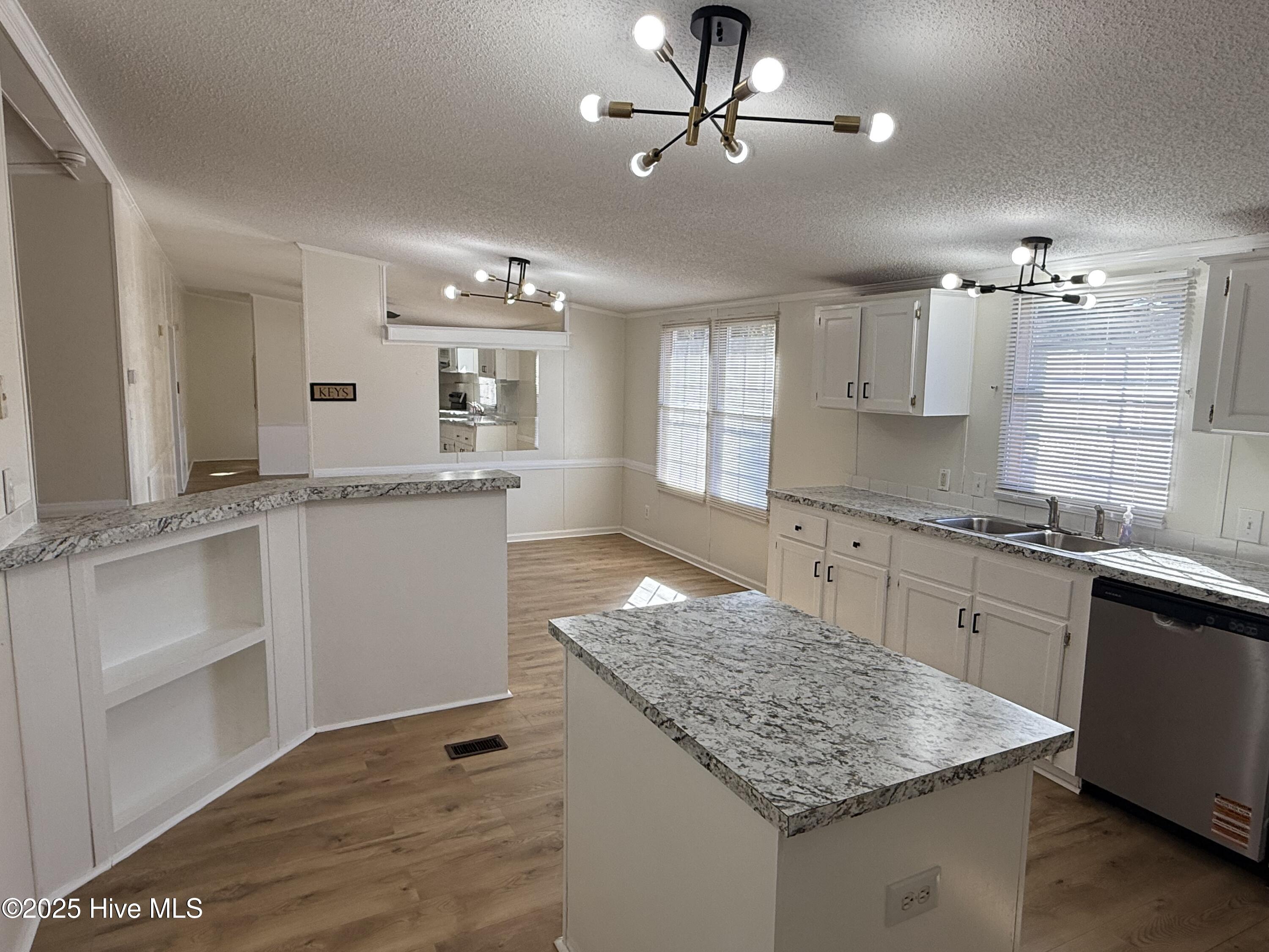 325 Wises Store Road Murfreesboro, NC 27855 - Photo 30 of 60 Kitchen/Dining Room