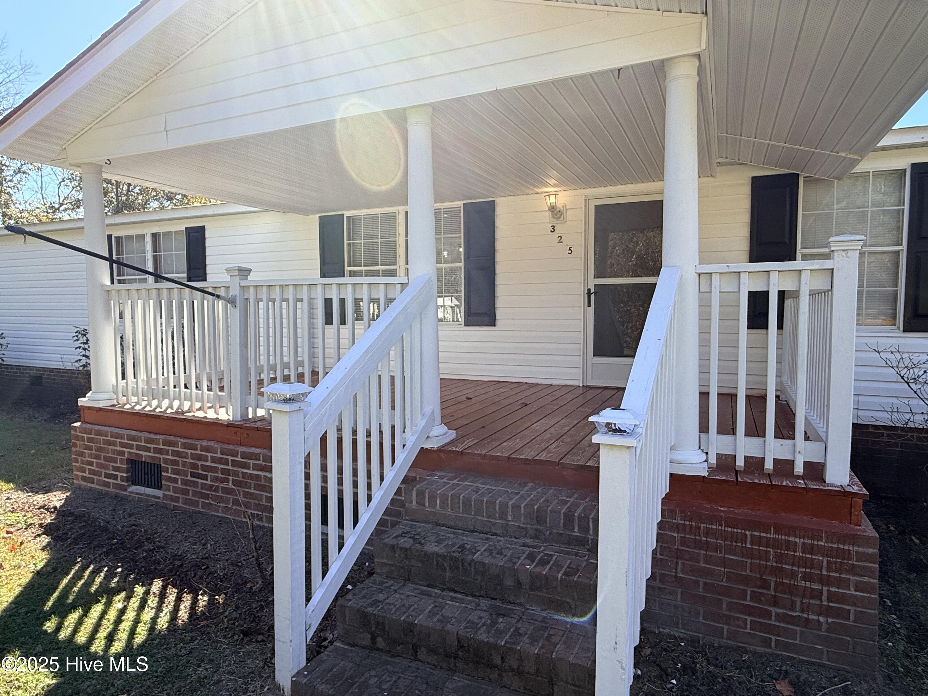 325 Wises Store Road Murfreesboro, NC 27855 - Photo 50 of 60 Front Porch