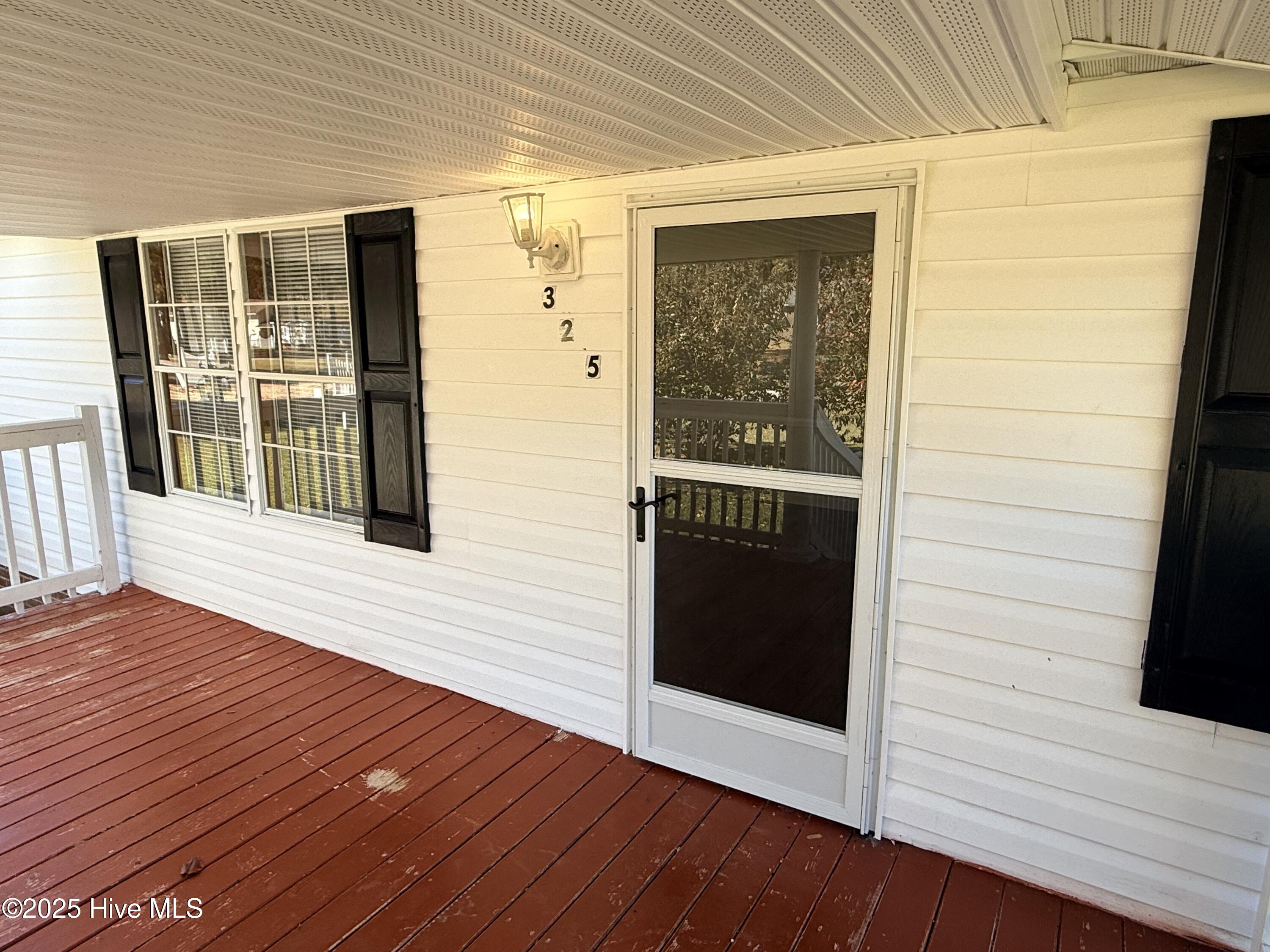 325 Wises Store Road Murfreesboro, NC 27855 - Photo 51 of 60 Front Porch