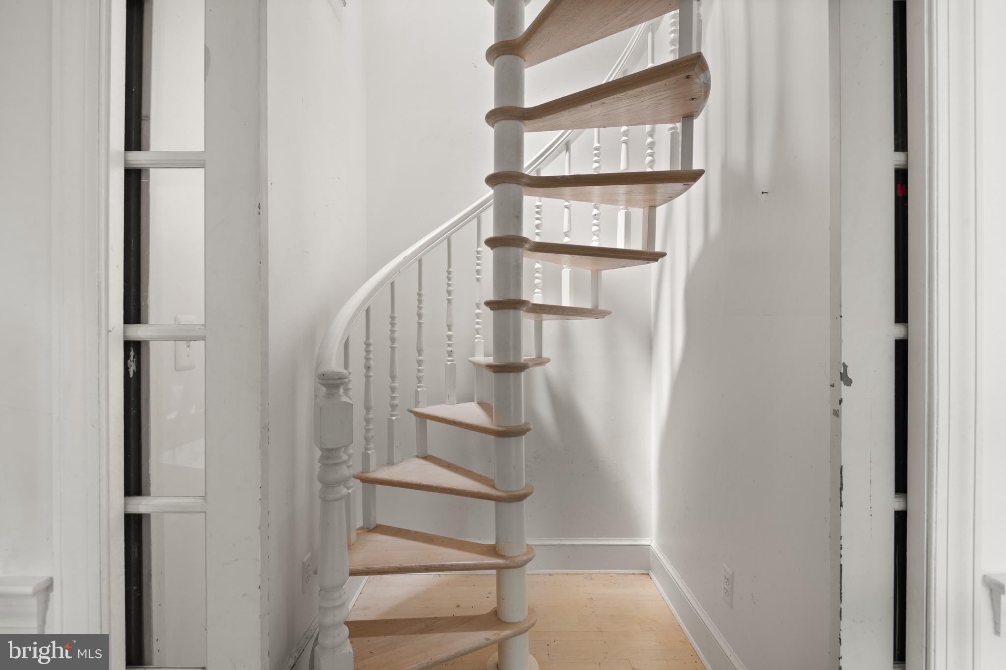 6121 Long Meadow Road McLean, VA 22101 - Photo 14 of 20