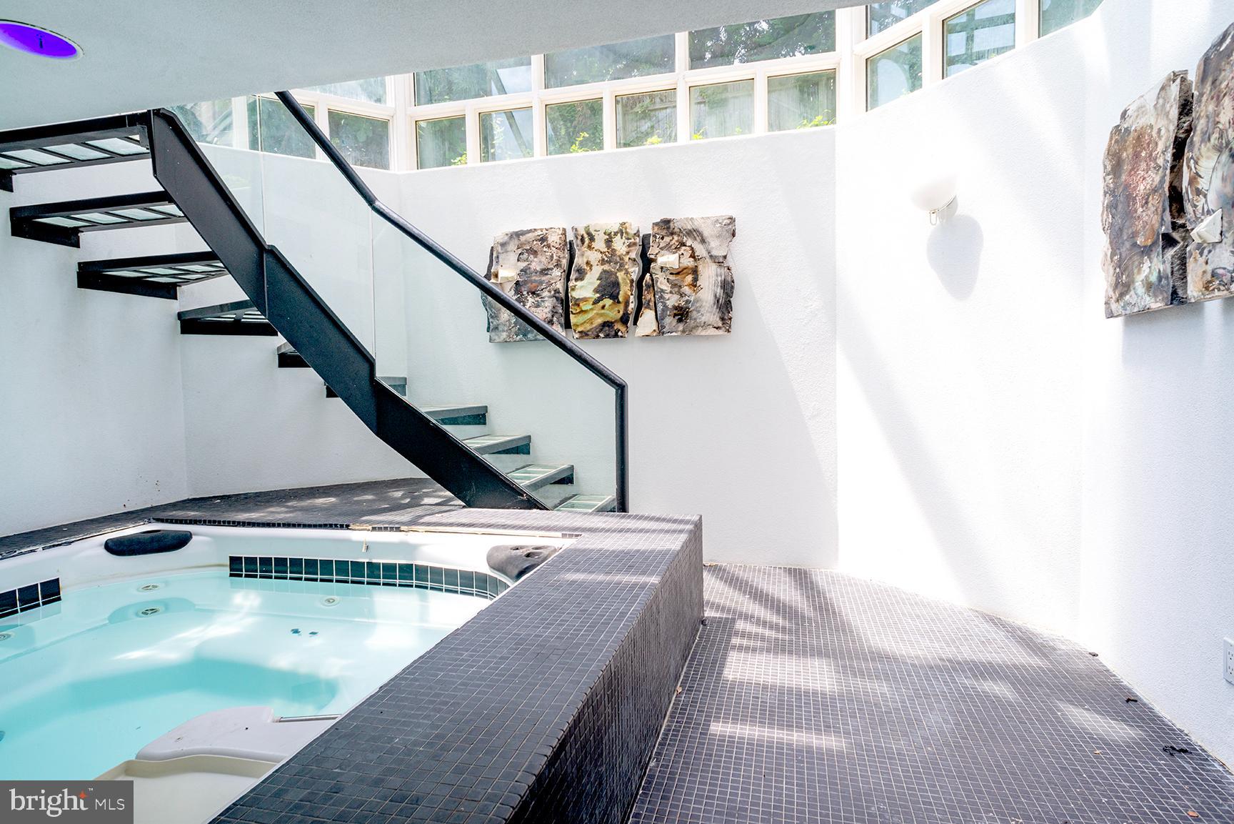 6121 Long Meadow Road McLean, VA 22101 - Photo 16 of 20