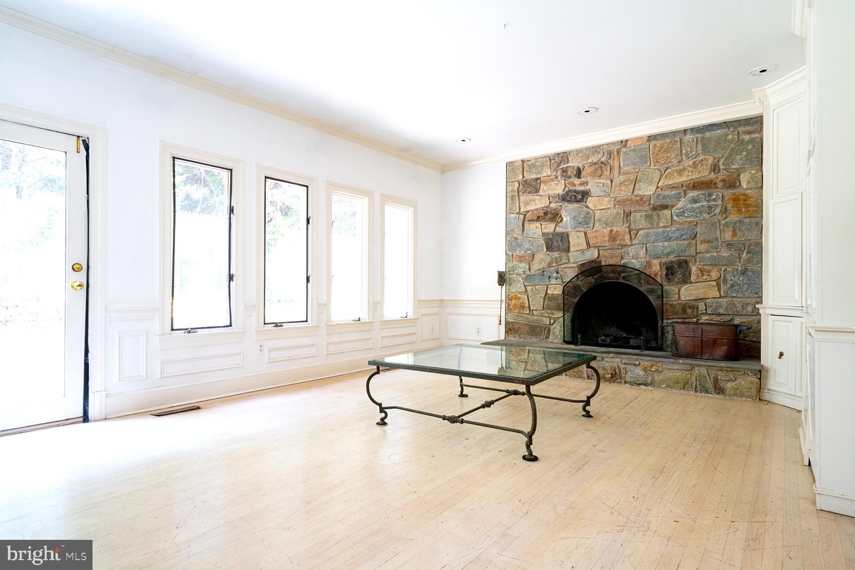 6121 Long Meadow Road McLean, VA 22101 - Photo 6 of 20