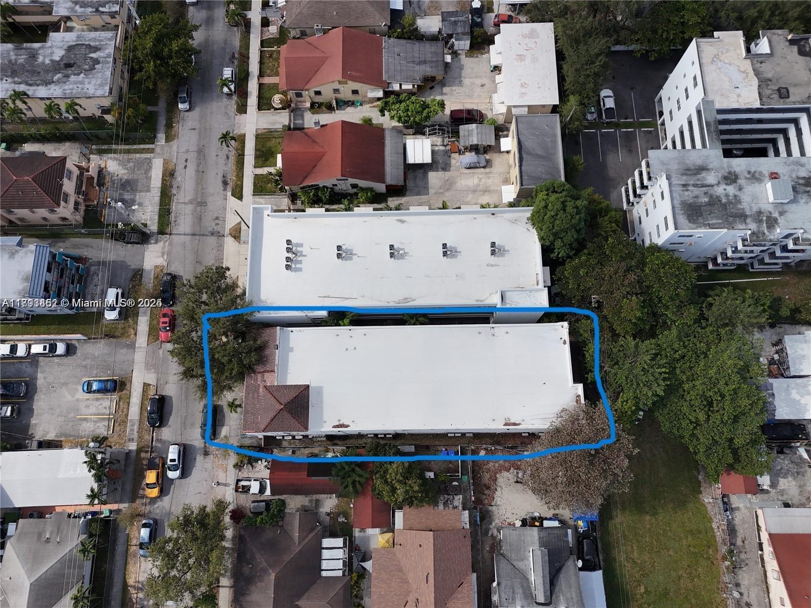 1021 Northwest 3rd Street, Unit 305 Miami, FL 33128 - Photo 7 of 22 a picture of city view