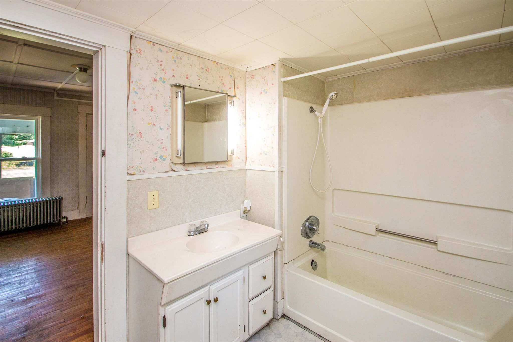9 Garland Road Lancaster, NH 03584 - Photo 8 of 28