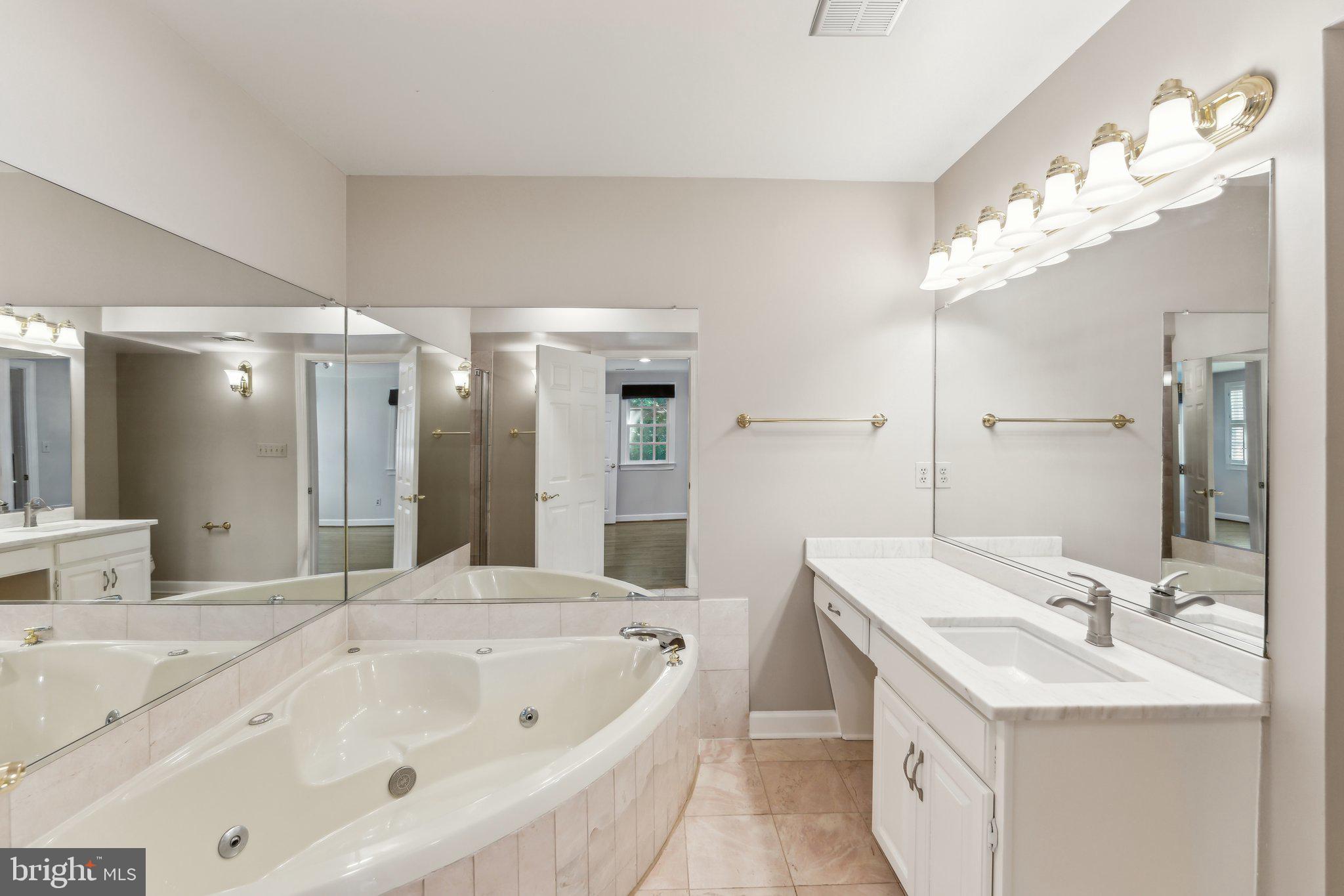 3240 Reservoir Road Northwest Washington, DC 20007 - Photo 18 of 28 Gallery Image 18