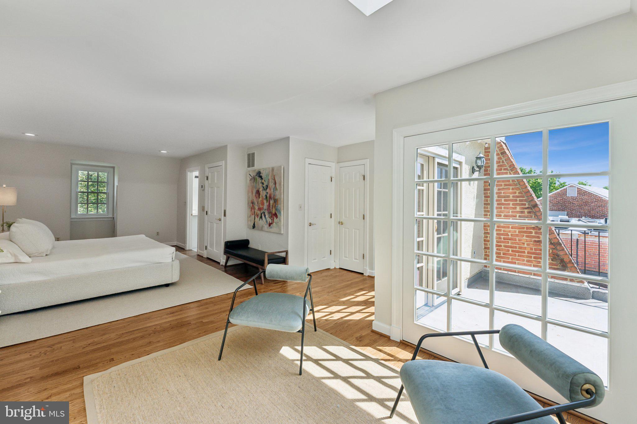 3240 Reservoir Road Northwest Washington, DC 20007 - Photo 10 of 28 Gallery Image 10