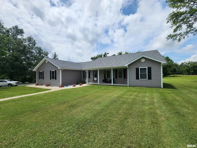 $273,000 | 1009 Trolley Road, Eldorado, IL 62930