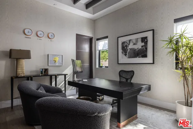 $11,950,000 | 800 North Tigertail Road, Los Angeles, CA 90049