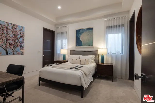 $11,950,000 | 800 North Tigertail Road, Los Angeles, CA 90049