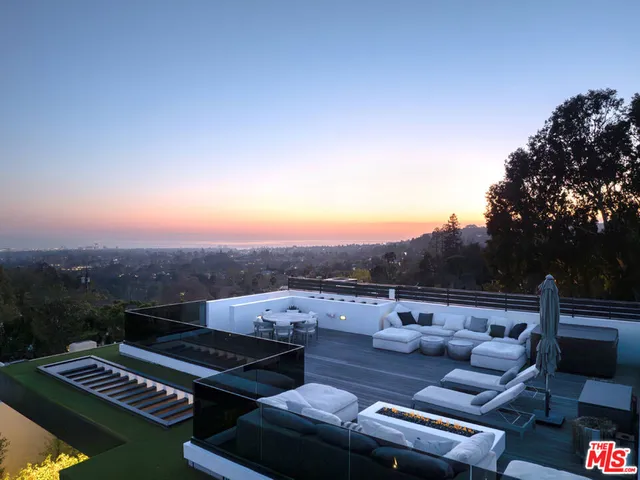 $11,950,000 | 800 North Tigertail Road, Los Angeles, CA 90049