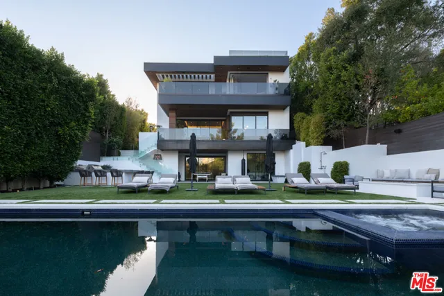 $11,950,000 | 800 North Tigertail Road, Los Angeles, CA 90049