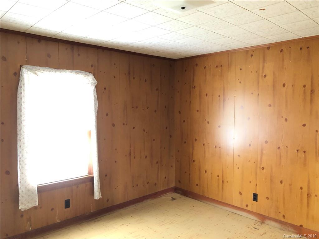 785 Powell Bridge Road Harmony, NC 28634 - Photo 10 of 15 Gallery Image 10