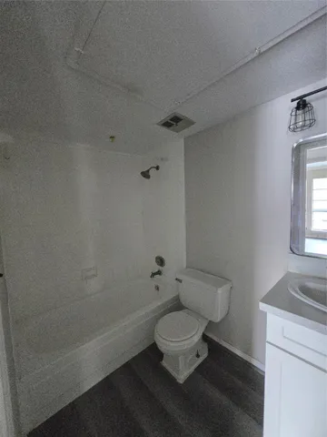 $850 | 9550 Deering Drive, Unit 408, Houston, TX 77036