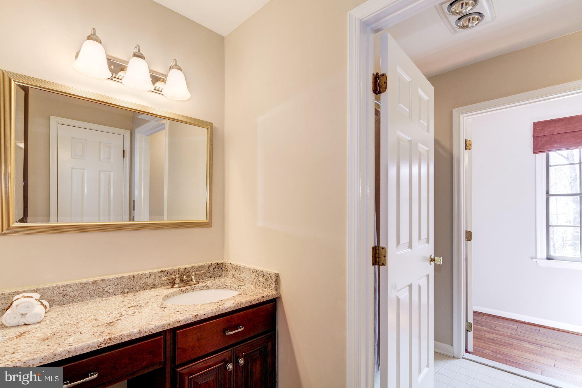 3315 Whitesworth Road Phoenix, MD 21131 - Photo 20 of 30 Shared Full Bath w/BD #3/Separate Vanities in BD's