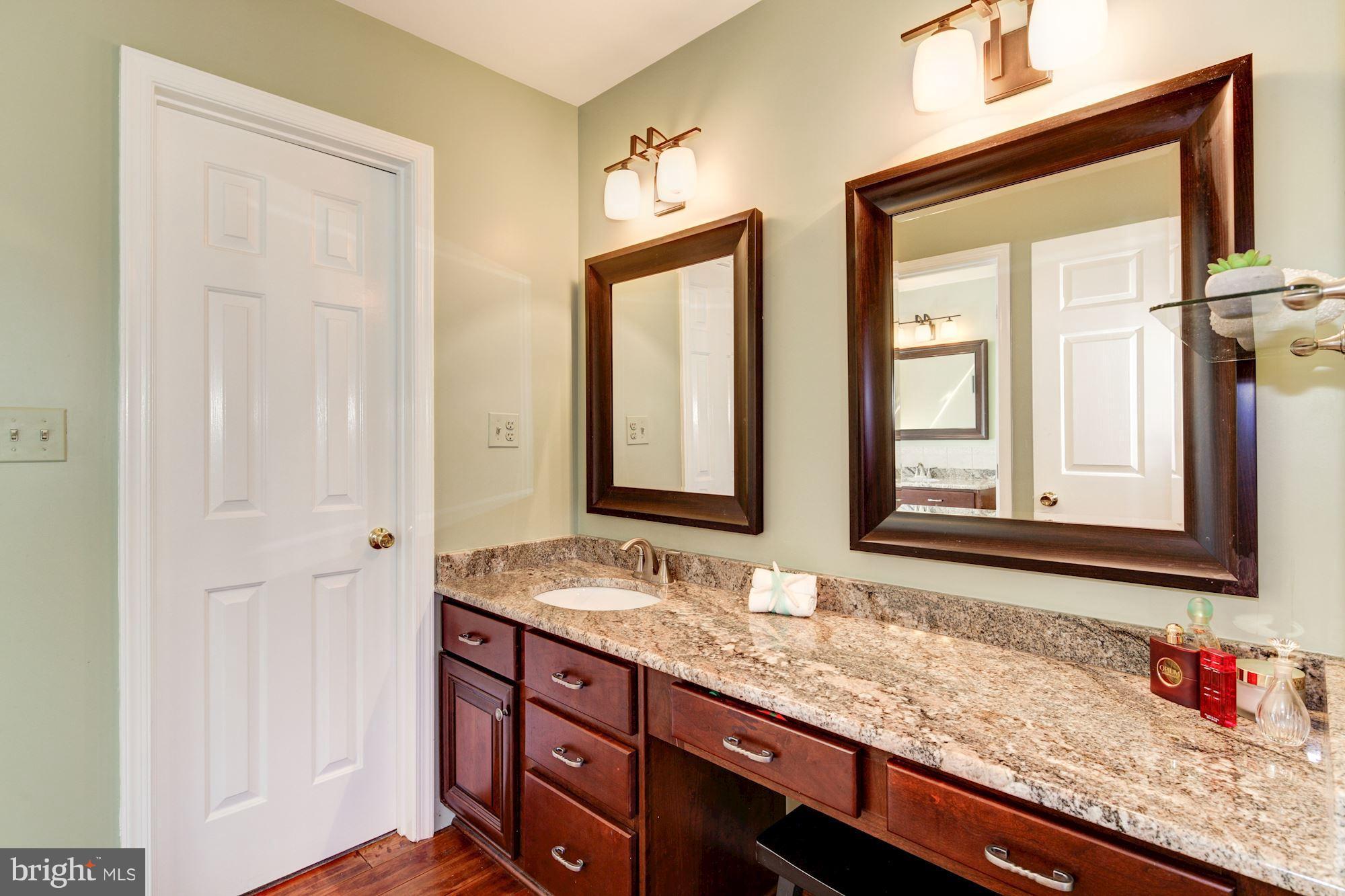 3315 Whitesworth Road Phoenix, MD 21131 - Photo 24 of 30 Bath (Master) w/Separate Vanities/Walk-in Closet