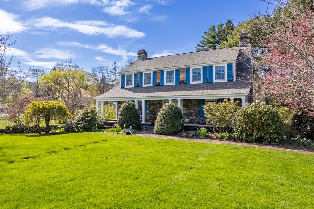 46 Dalton Road Chelmsford, MA 01824 - Photo 3 of 42 Gallery Image 3