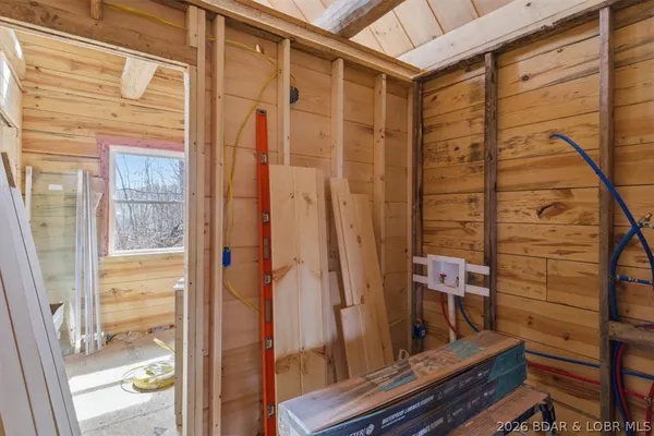 $325,000 | 2809 Pine Cove Road, Edwards, MO 65326