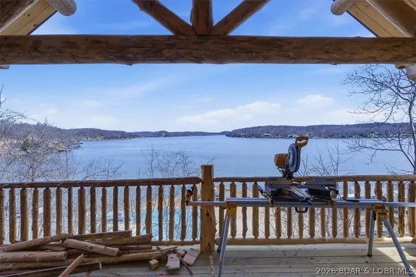 $325,000 | 2809 Pine Cove Road, Edwards, MO 65326