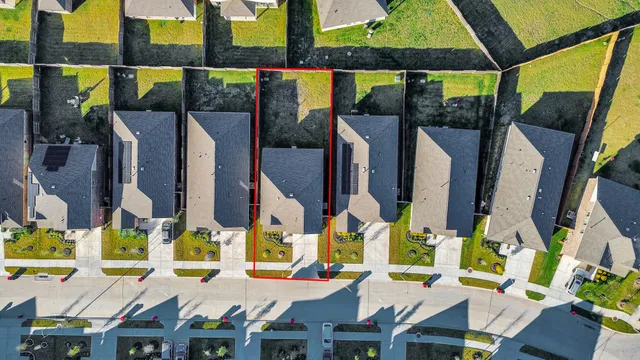 $2,400 | 5139 Sunvalley Bend Drive, Katy, TX 77493