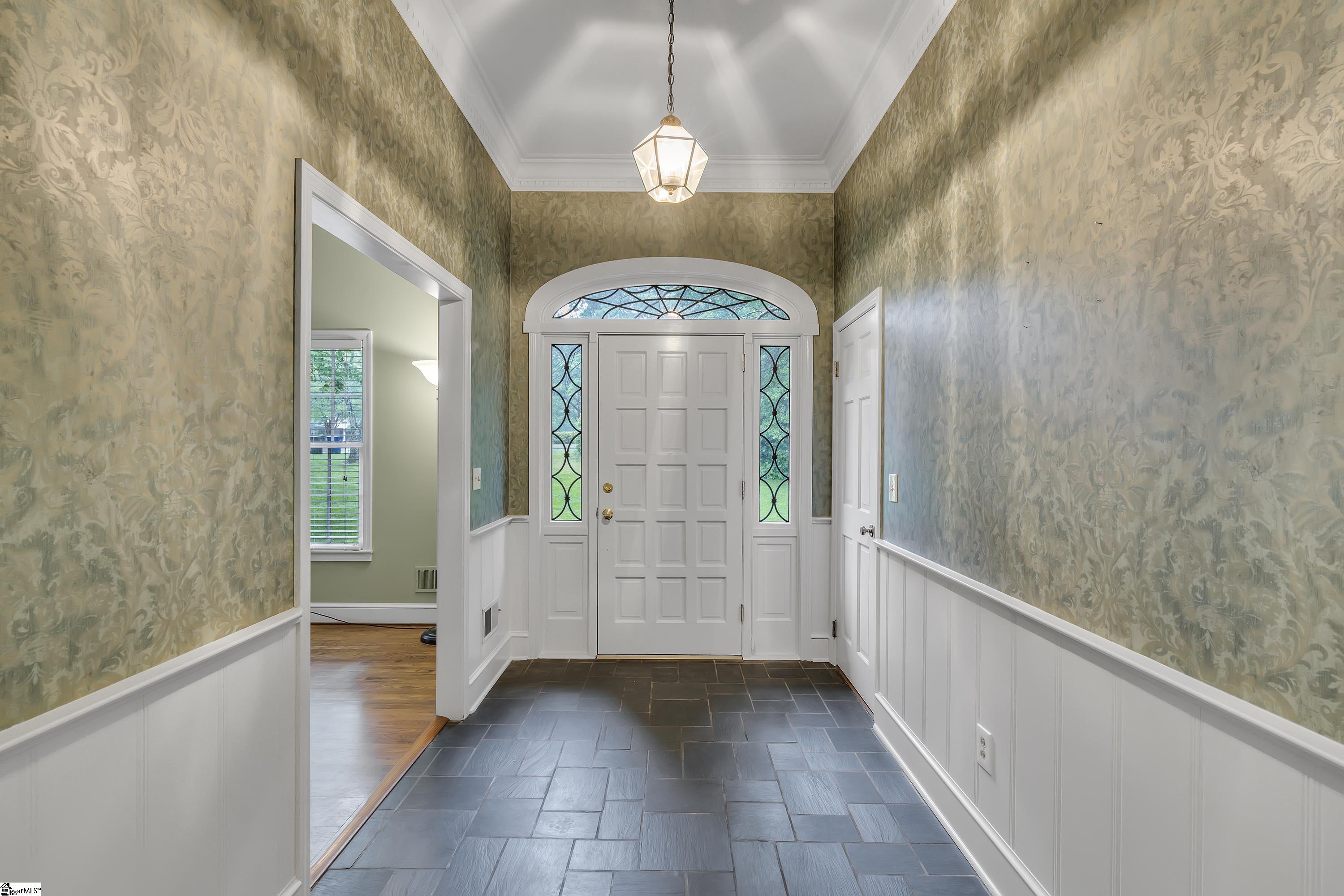 1123 Parkins Mill Road Greenville, SC 29607 - Photo 3 of 36