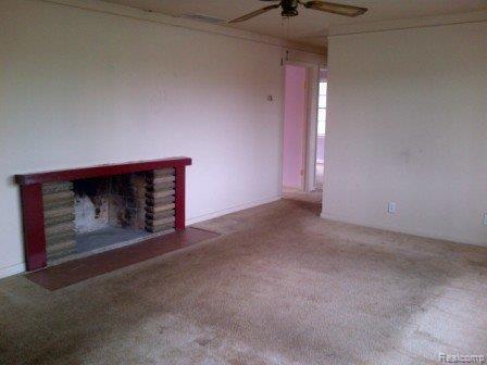 8812 Wayne Road Romulus, MI 48174 - Photo 4 of 10 LivingRoom.jpg