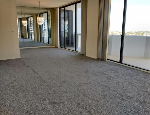 $450,000 | 123 Lakeshore Drive, Unit 2042, North Palm Beach, FL 33408