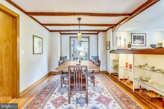 $1,550,000 | 725 Timber Branch Drive, Alexandria, VA 22302