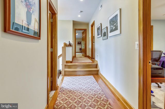 $1,550,000 | 725 Timber Branch Drive, Alexandria, VA 22302