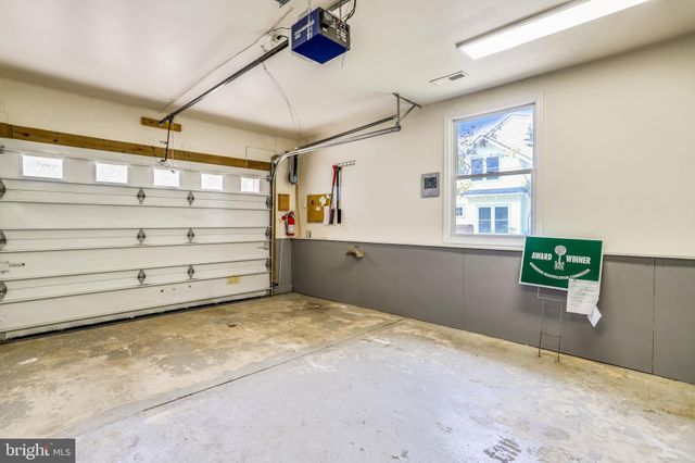 $1,550,000 | 725 Timber Branch Drive, Alexandria, VA 22302