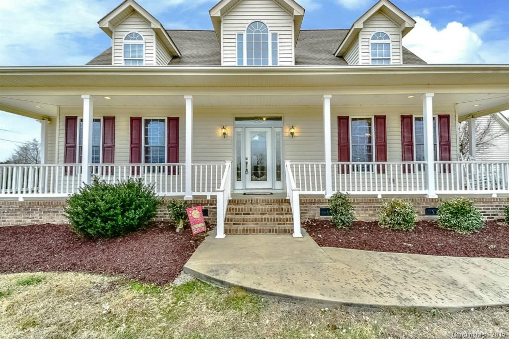 720 River Road Union, SC 29379 - Photo 3 of 24 Gallery Image 3