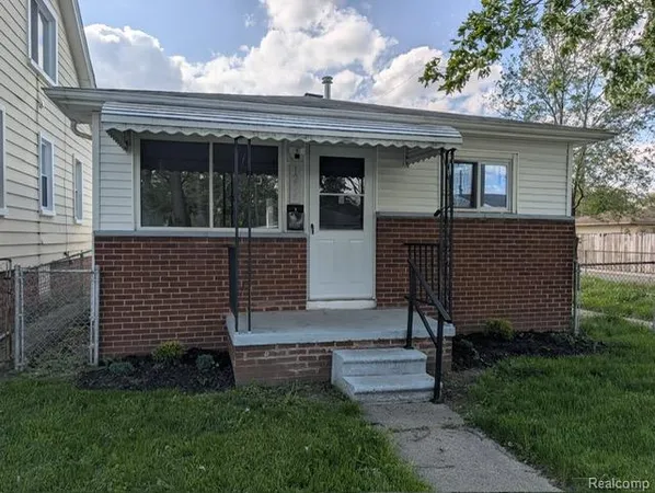 $1,500 | 1256 Ferris Avenue, Lincoln Park, MI 48146