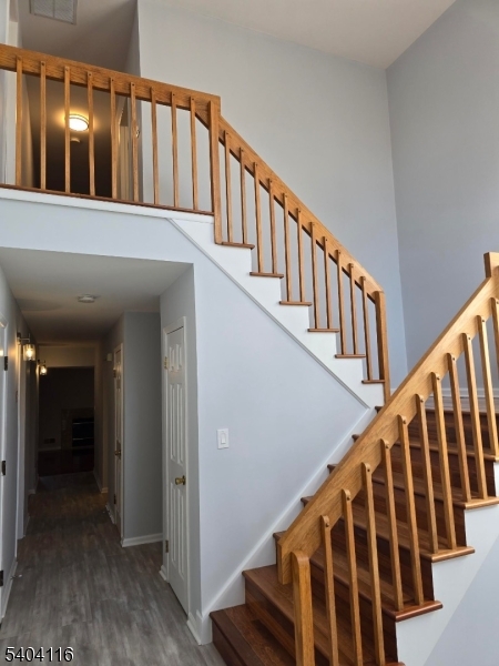 173 Castle Ridge Drive East Hanover, NJ 07936 - Photo 12 of 27