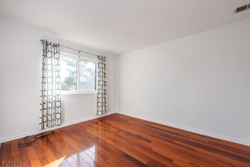 173 Castle Ridge Drive East Hanover, NJ 07936 - Photo 20 of 27